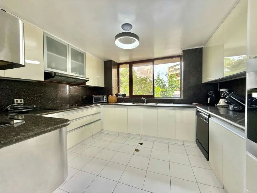 Se vende PB 530 m2 3h+s/2.5b+s/3p Altamira - 10