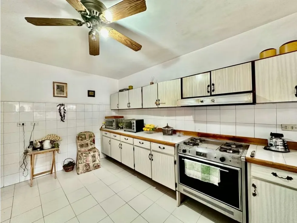Se vende casa 685m2 6h/6b/6p San Román - 14