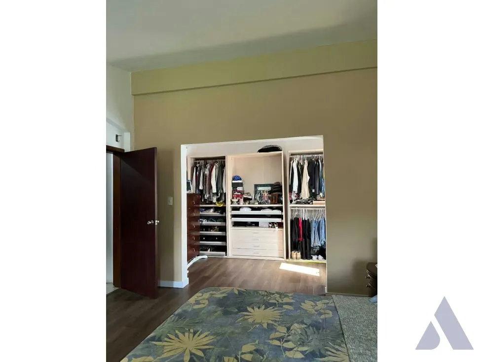 Se vende casa 850m2 Prados del Este 9859 - 29