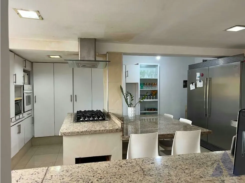 Se vende casa 850m2 Prados del Este 9859 - 5