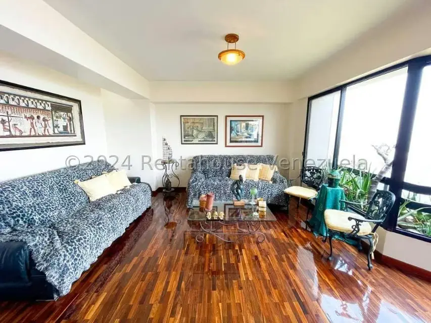 Apartamento (1 Nivel) en Venta en Los Naranjos del Cafetal, Distrito Metropolitano - 12