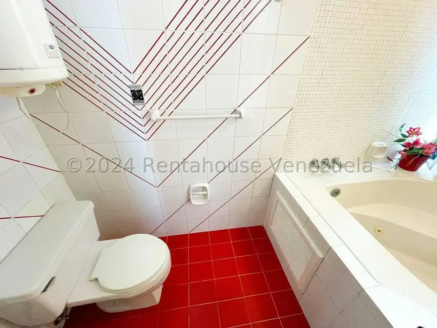 Apartamento (1 Nivel) en Venta en Los Naranjos del Cafetal, Distrito Metropolitano - 37