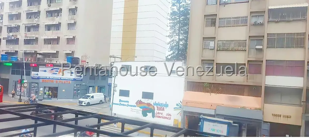 Apartamento (1 Nivel) en Alquiler en Parroquia Catedral, Distrito Metropolitano - 13