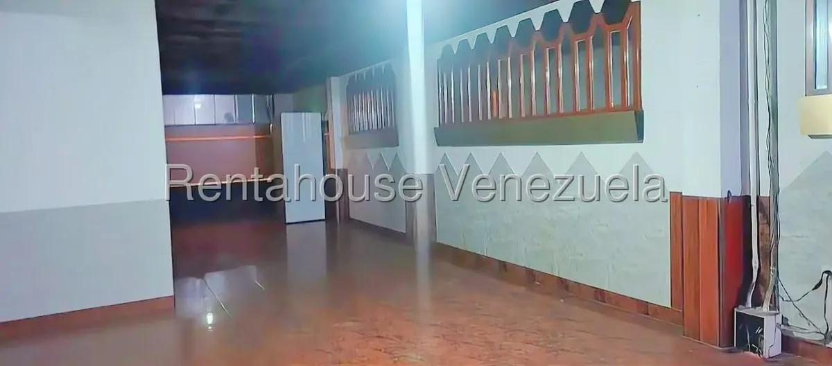 Apartamento (1 Nivel) en Alquiler en Parroquia Catedral, Distrito Metropolitano - 9