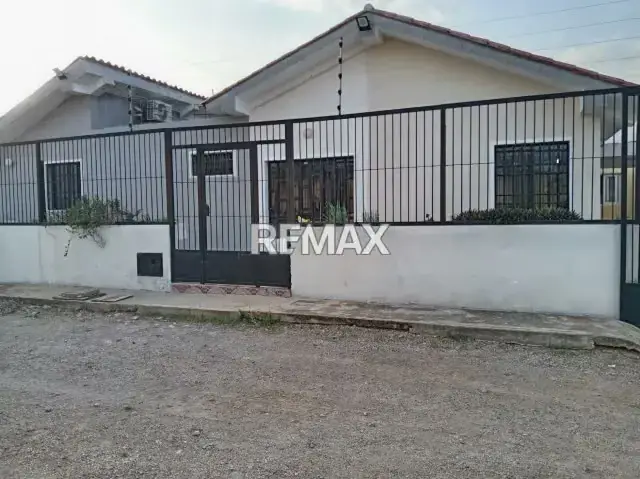 Alquiler Casa en Avenida Cancamure Cumaná Estado Sucre.