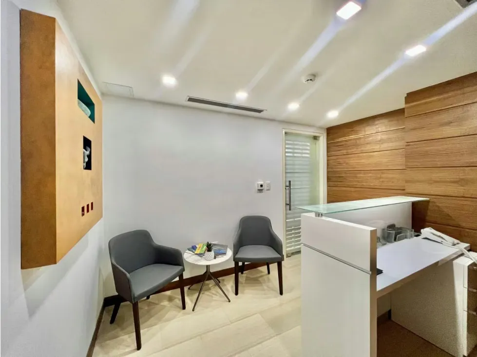 Oficina en Venta y Alquiler en Las Mercedes 86,04 Mts2 AMOBLADA - 18