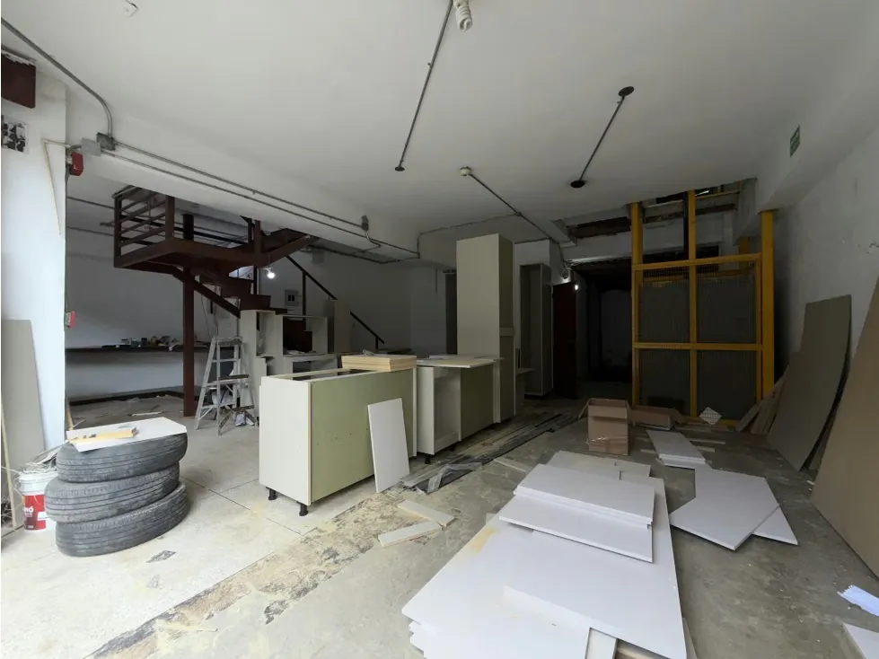 Alquilo local comercial 157m2 Puente Hierro 5707 - 11
