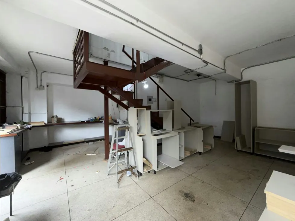 Alquilo local comercial 157m2 Puente Hierro 5707 - 15