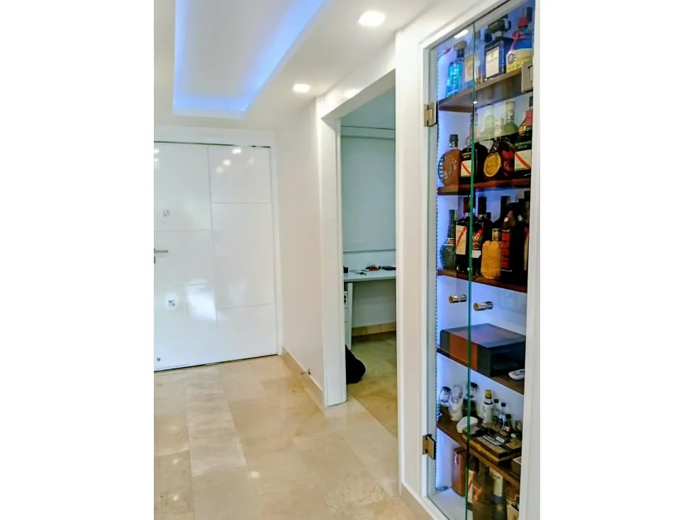 Vendo PB remodelada con vista 395m2 6hab 5b 3p Los Naranjos 0194 - 15
