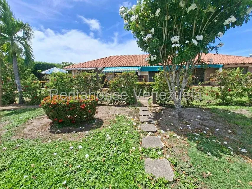 Townhouse (1 Nivel) en Venta en Villas de Monte Lindo, Miranda - 14