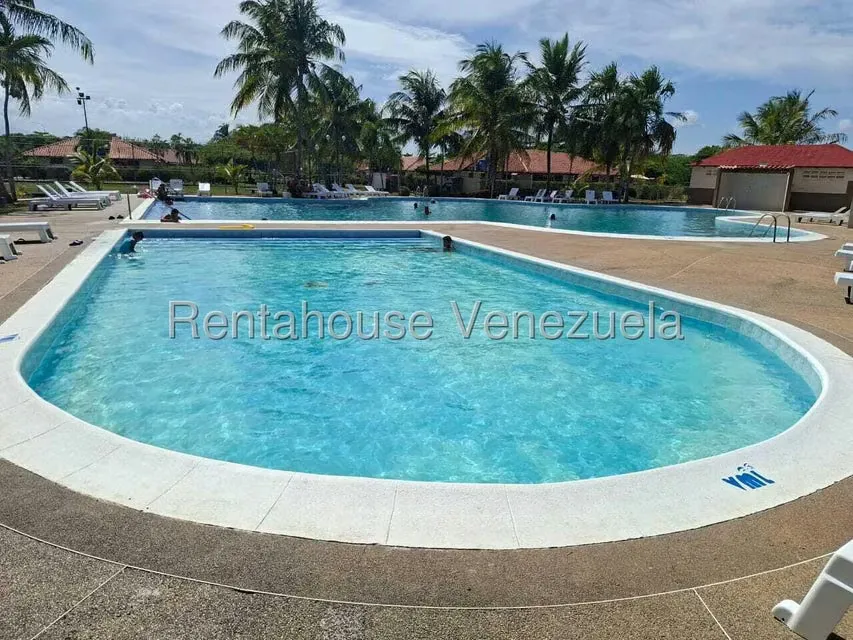 Townhouse (1 Nivel) en Venta en Villas de Monte Lindo, Miranda - 27
