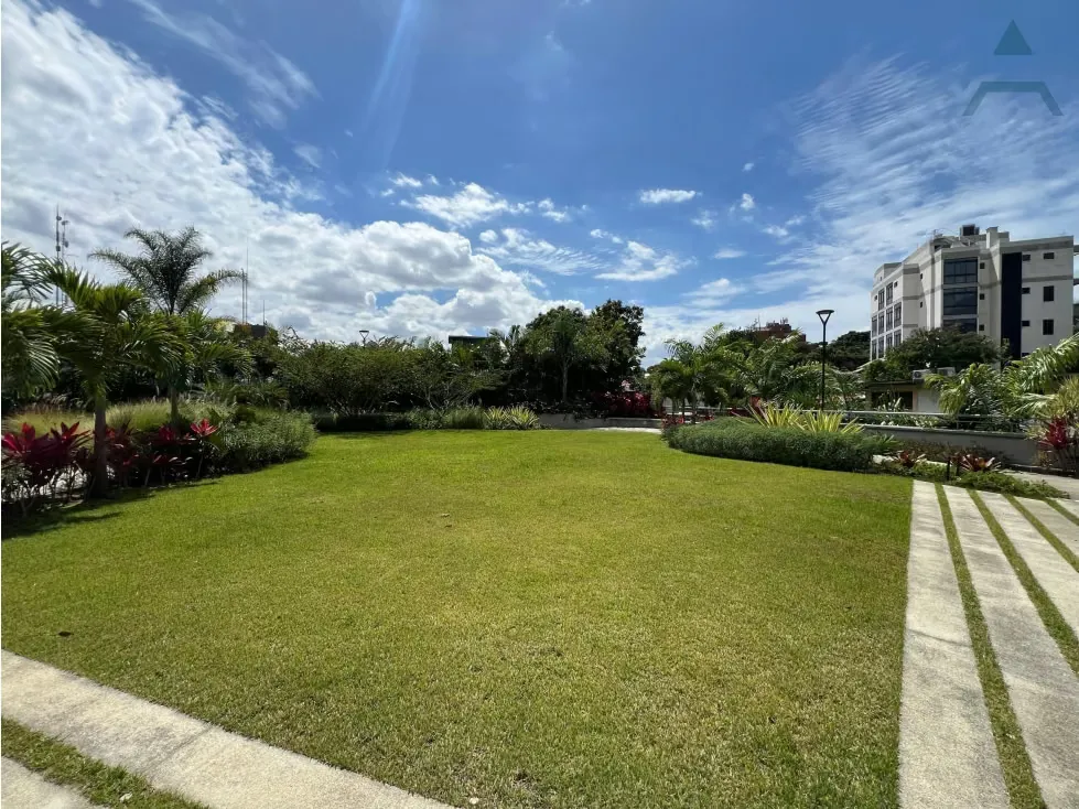 Se vende Apto 322m²+150m² Terreza 3h+s/5b/6p La Castellana - 6