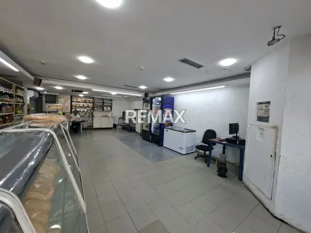 LOCAL COMERCIAL - 7