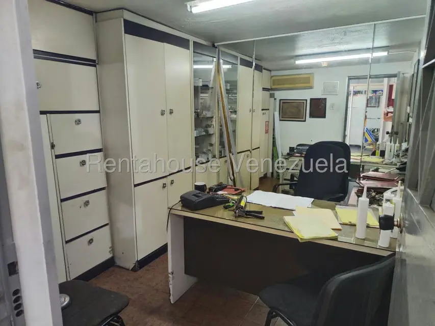 Local Comercial en Venta en La Florida, Distrito Metropolitano - 9