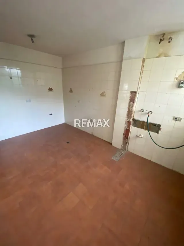 EN VENTA APARTAMENTO EN RES. LA CRISTINA AV CUATRICENTENARIA - 13