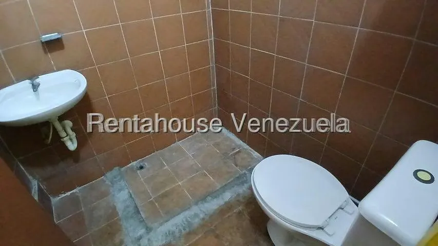 Local Comercial en Alquiler en Parroquia Concepcion, Lara - 17