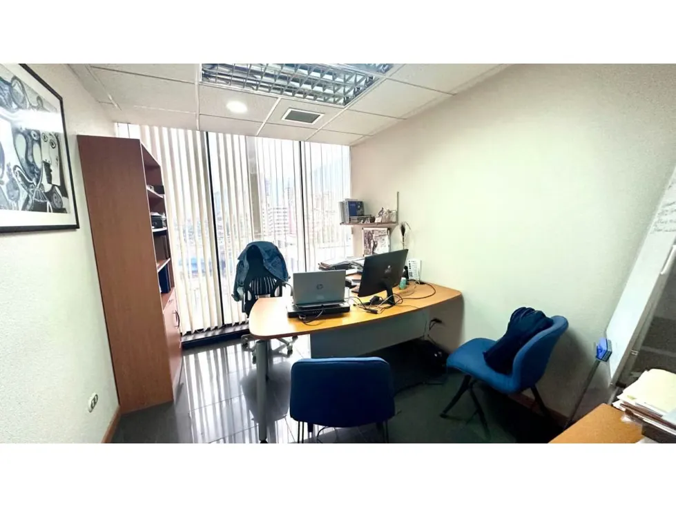 Vendo oficina 235m2 Centro Seguro La Paz 4421 - 17