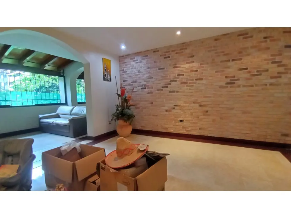 Casa Residencial en Venta Santa Rosa de Lima 4H/4B/3PE - 7