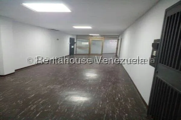 Oficina en Alquiler en Prados del Este, Distrito Metropolitano - 4