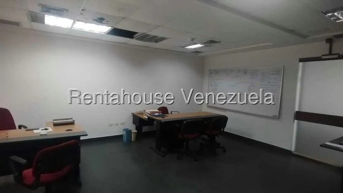 Oficina en Alquiler en Prados del Este, Distrito Metropolitano - 7