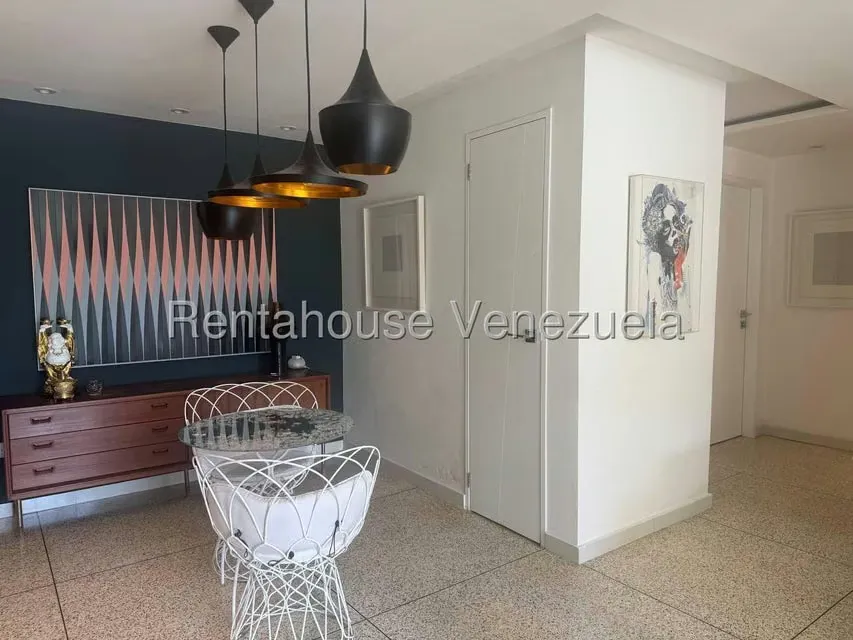 Apartamento (1 Nivel) en Venta en El Marques, Distrito Metropolitano - 13
