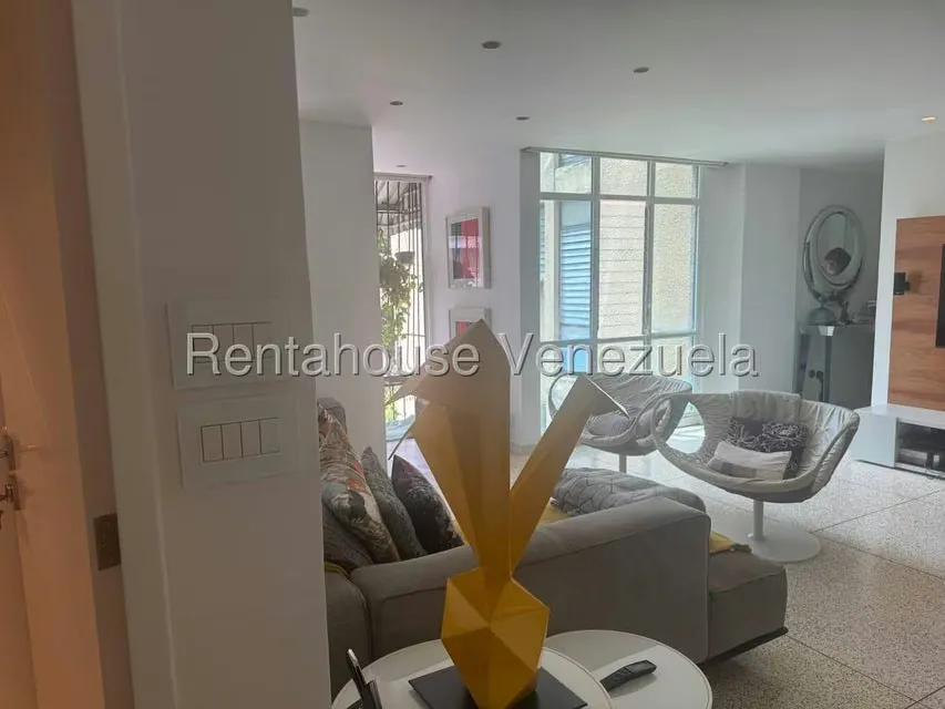 Apartamento (1 Nivel) en Venta en El Marques, Distrito Metropolitano - 10