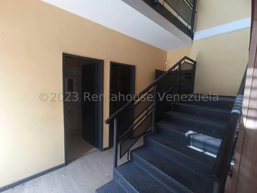 Local Comercial en Alquiler en Zona Industrial 2, Lara - 4