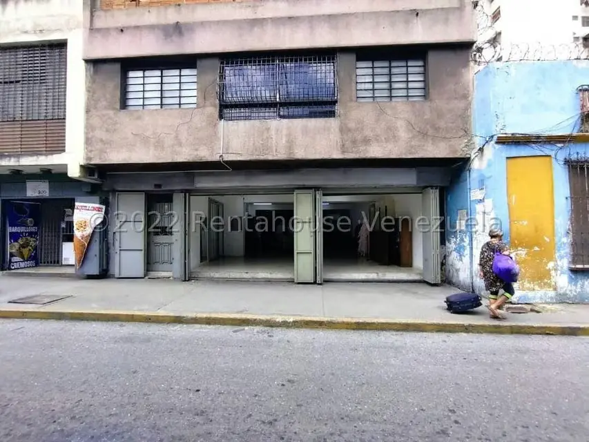 Local Comercial en Venta en Parroquia Santa Teresa, Distrito Metropolitano