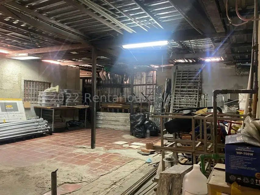 Local Comercial en Venta en Parroquia Santa Teresa, Distrito Metropolitano - 38