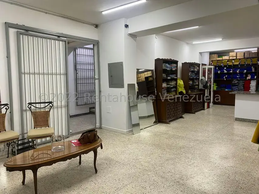 Local Comercial en Venta en Parroquia Santa Teresa, Distrito Metropolitano - 6