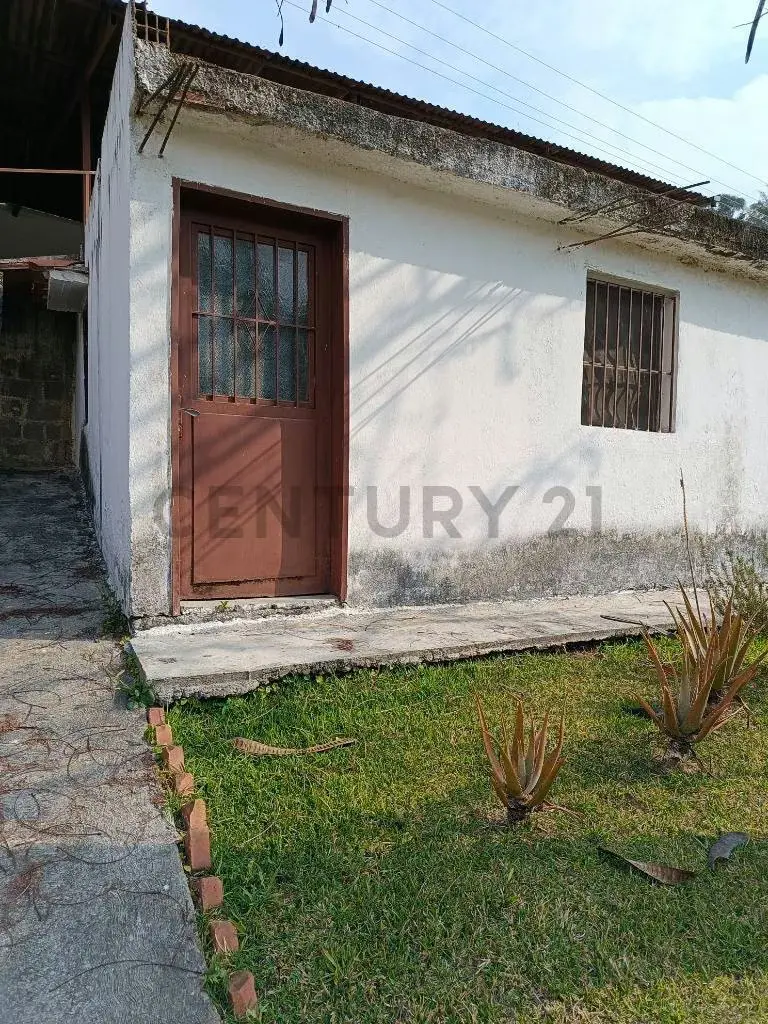 VENTA TERRENO CON CASA CAMPESTRE LA URB. CLUB HIPICO LOS TEQUES - 5