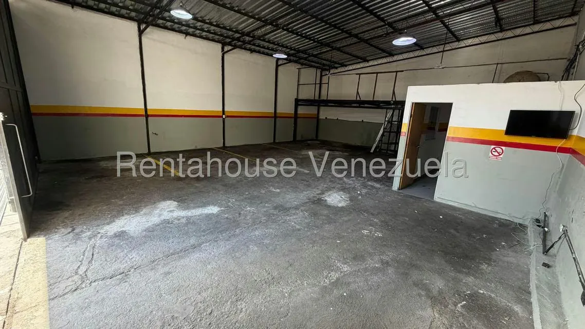 Galpon - Deposito en Venta en Bello Monte, Distrito Metropolitano - 3