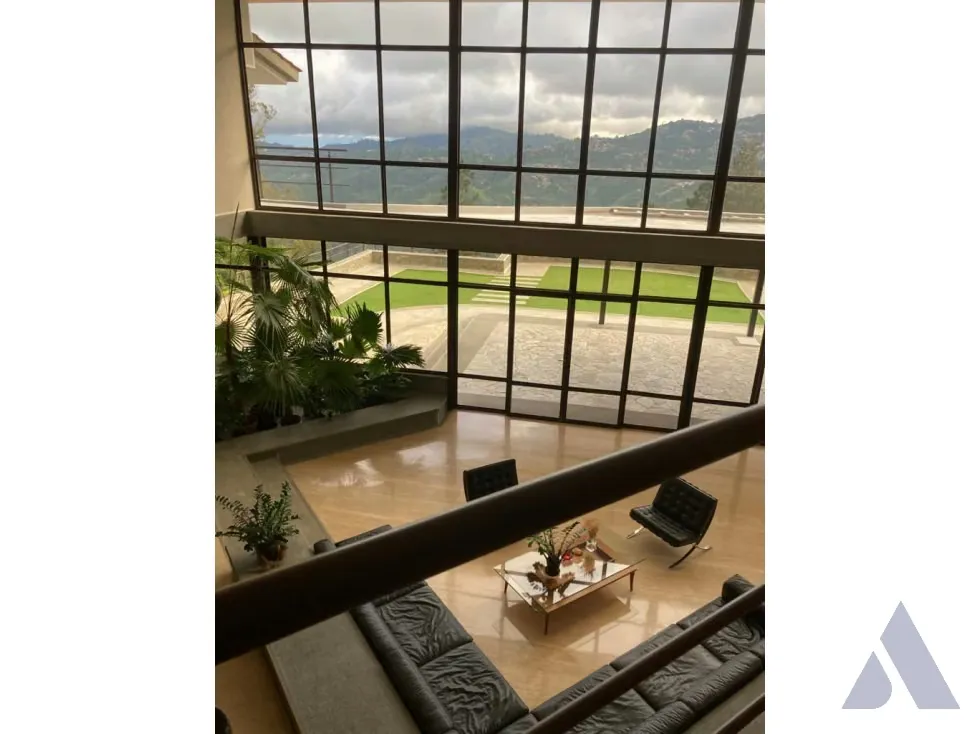 Vendo impresionante quinta 1700m2 Monte Elena - Baruta 8038 - 11