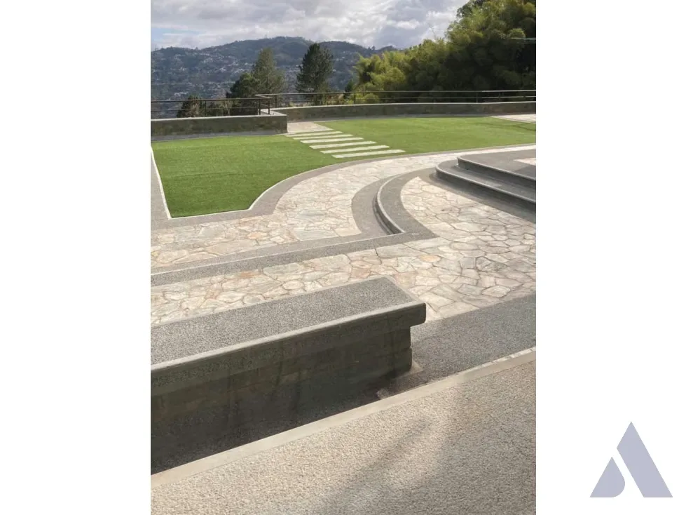 Vendo impresionante quinta 1700m2 Monte Elena - Baruta 8038 - 3