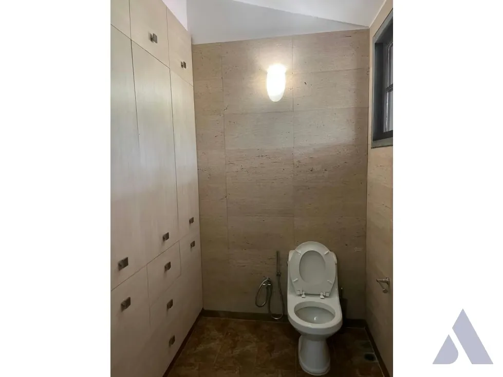 Vendo impresionante quinta 1700m2 Monte Elena - Baruta 8038 - 43