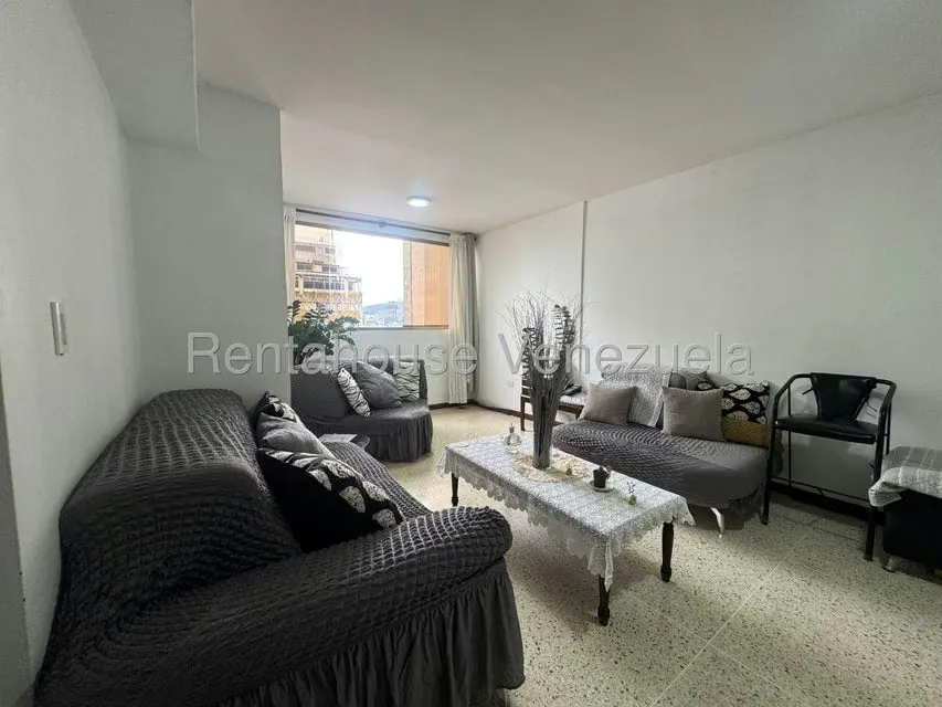 Apartamento (1 Nivel) en Venta en Chacao, Distrito Metropolitano - 3