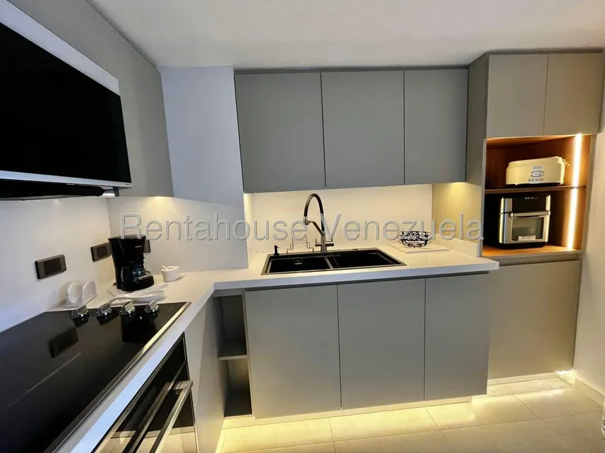 Apartamento (1 Nivel) en Venta en Los Naranjos del Cafetal, Distrito Metropolitano - 13