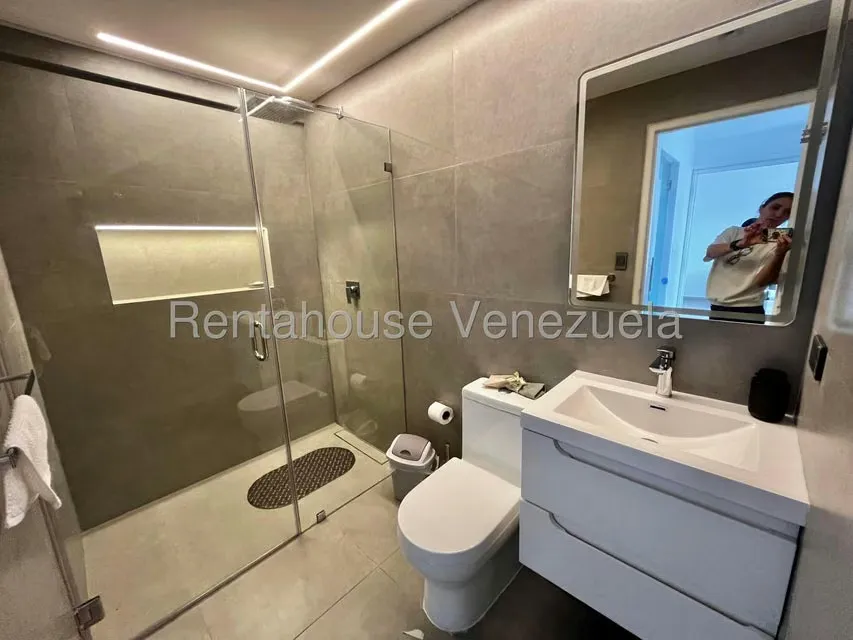 Apartamento (1 Nivel) en Venta en Los Naranjos del Cafetal, Distrito Metropolitano - 19