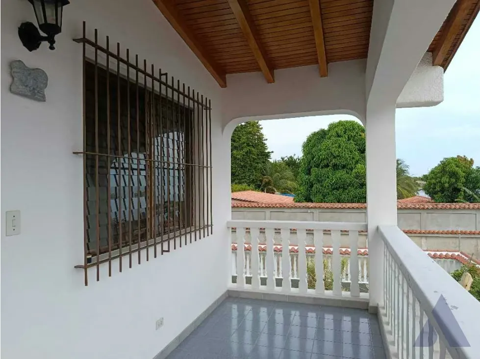 Vendo casa 300m2 Higuerote 7780 - 16
