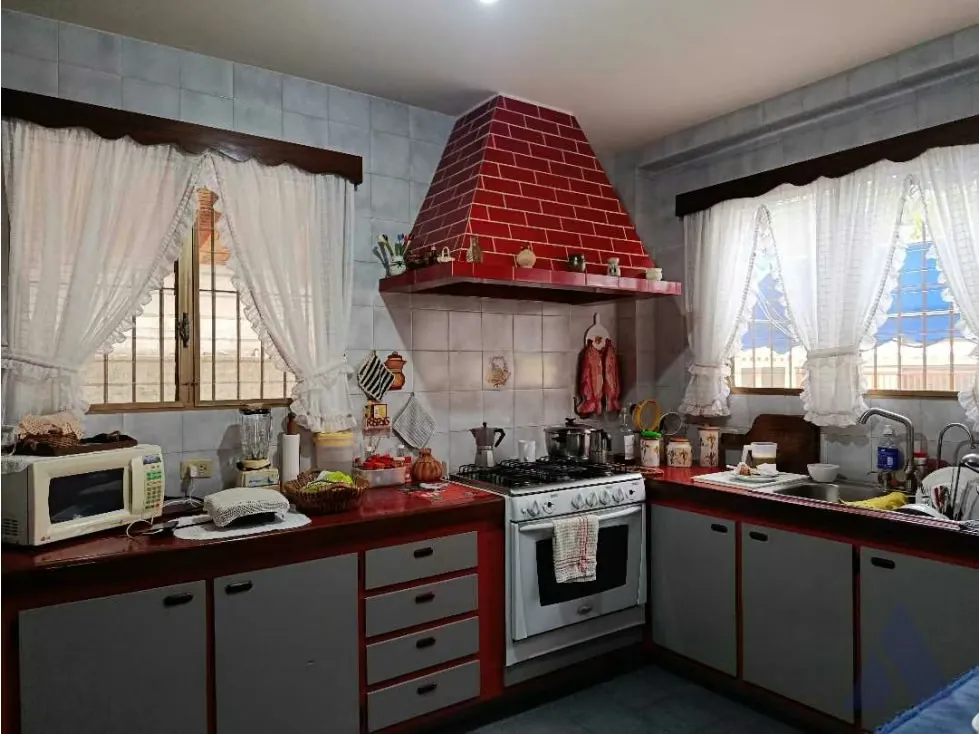 Vendo casa 300m2 Higuerote 7780 - 4