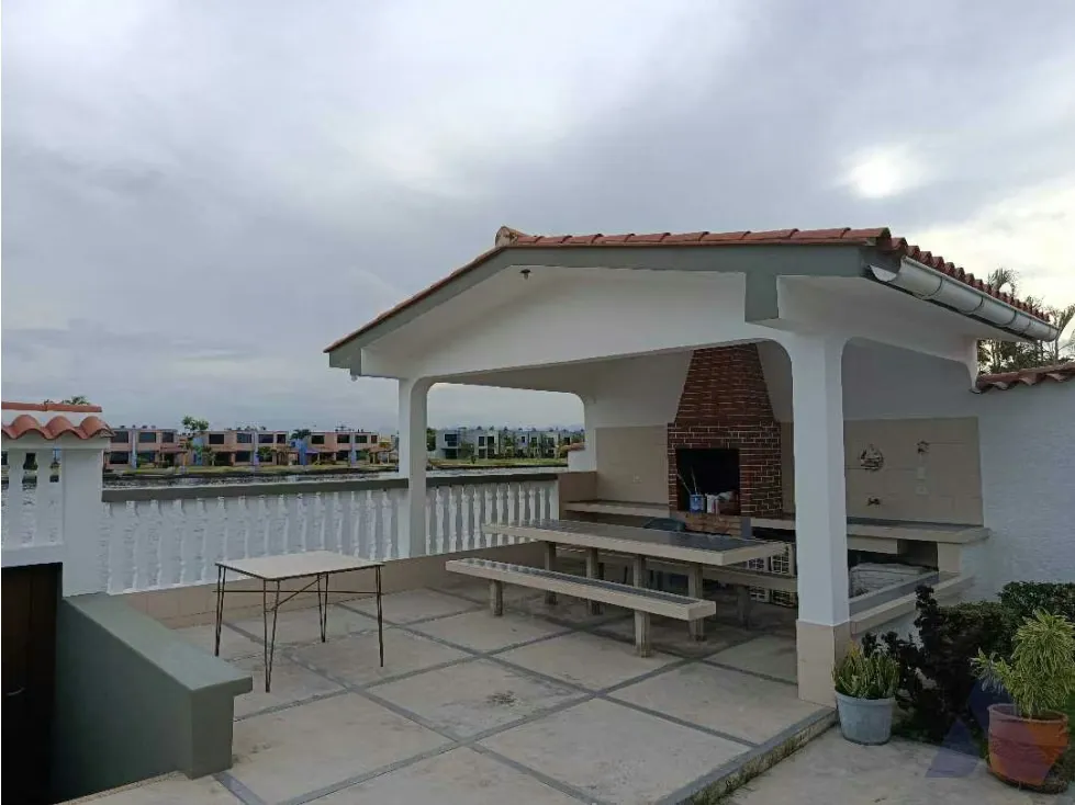 Vendo casa 300m2 Higuerote 7780 - 41
