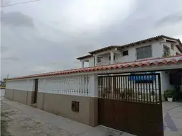 Vista 44