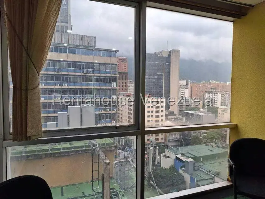 Oficina en Alquiler en Sabana Grande, Distrito Metropolitano - 12