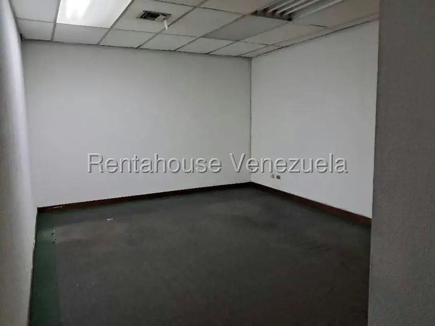 Oficina en Alquiler en Sabana Grande, Distrito Metropolitano - 13