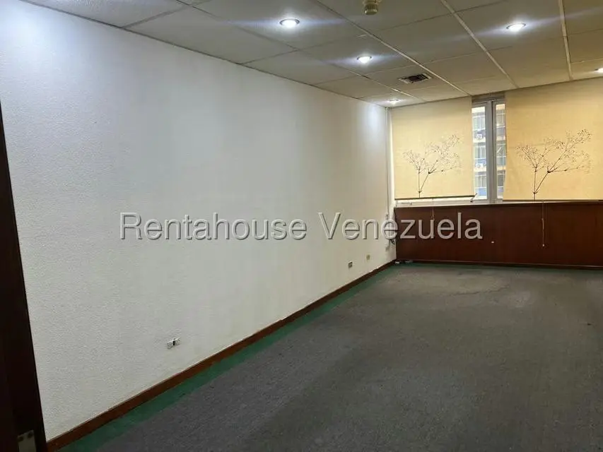 Oficina en Alquiler en Sabana Grande, Distrito Metropolitano - 8