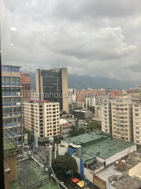 Oficina en Alquiler en Sabana Grande, Distrito Metropolitano - 9