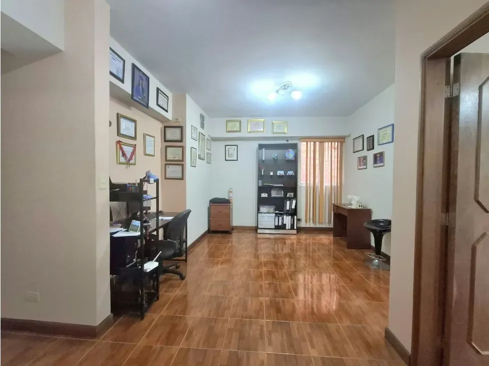 Exclusivo PH de 512 mts2 en Venta, Urb Miranda - 16