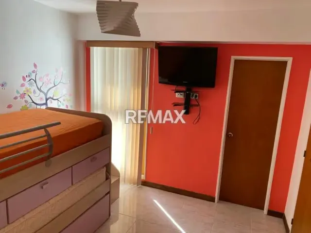 Apartamento en Venta, Urbanización Las Salias - 13