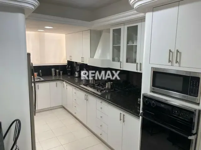 Apartamento en Venta, Urbanización Las Salias - 7