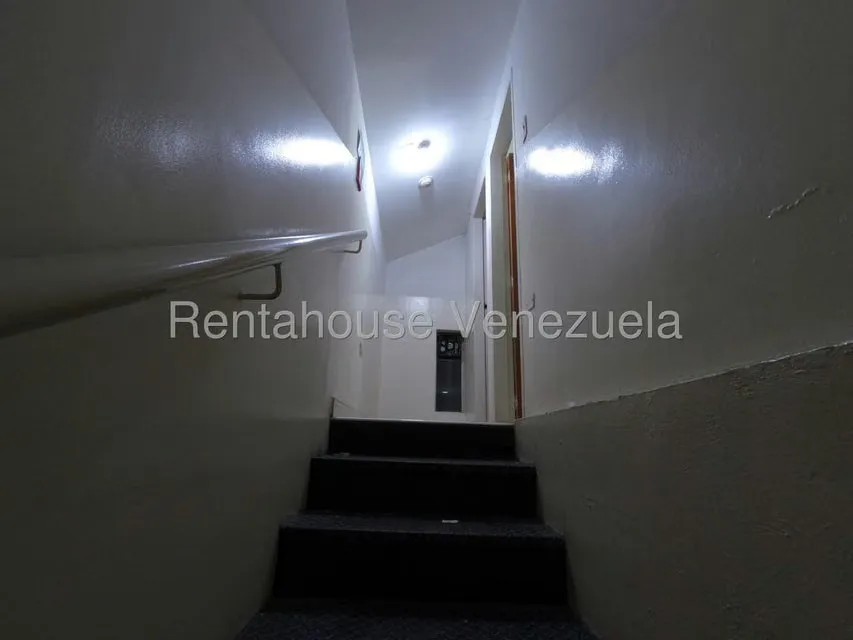 Casa (1 Nivel) en Venta en Centro, Lara - 17